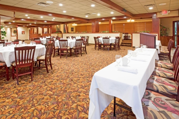 Holiday Inn ALEXANDRIA